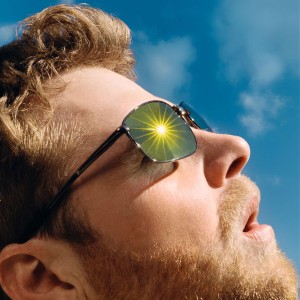 Alex Warren — Fever Dream | WRadio